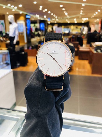 Đồng hồ Nam DW Classic DW00100257