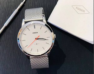 Gợi ý mẫu đồng hồ đeo tay tặng bạn trai ngày Valetine